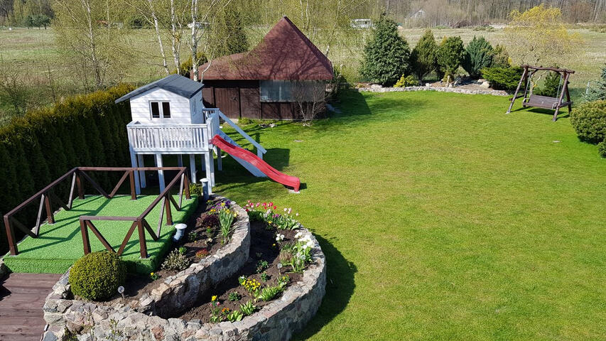 Ogród i domek dla dzieci Ogród i domek dla dzieci